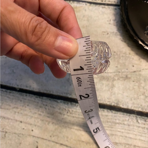 Vintage glass salt cellars with tiny wine glass. - Picture 4 of 5